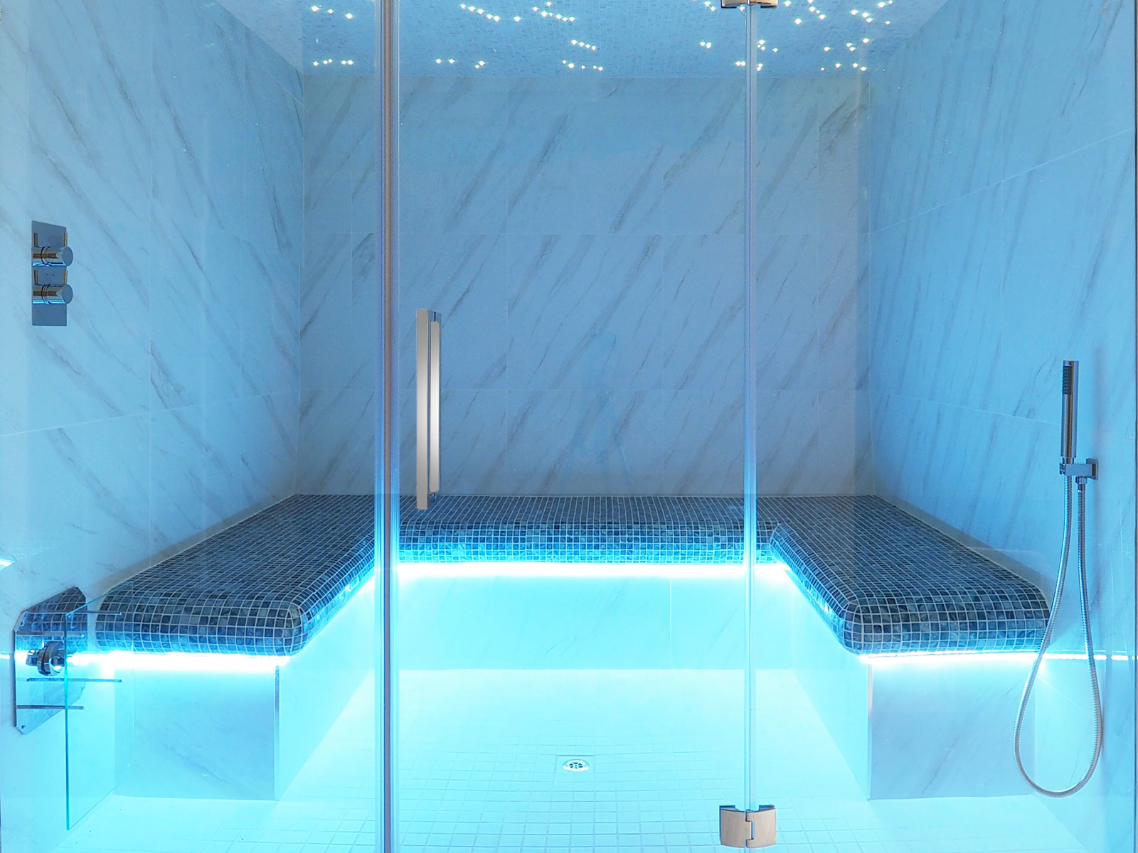 steam room